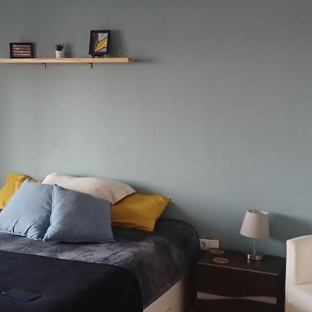 Apartamento Entero De Tres Habitaciones, Cerca De La Playa! Acogedor, Luminoso Y Tranquilo Malgrat de Mar Esterno foto